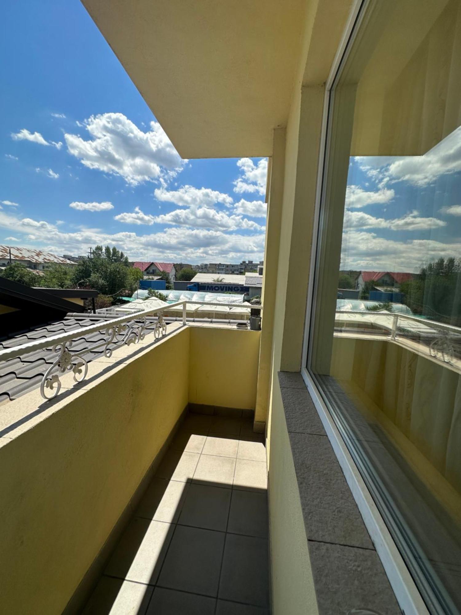 Cazare Arges Mall Piteşti Esterno foto